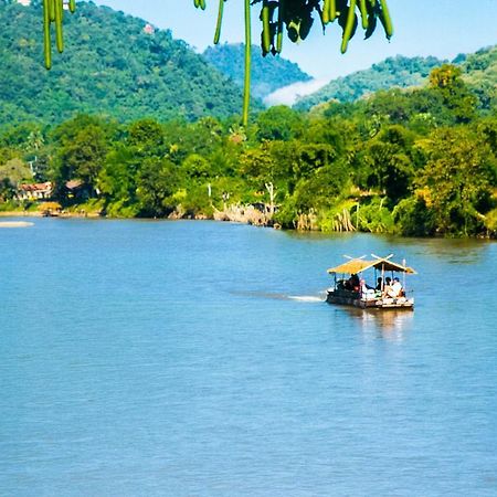 Areeya Phuree Resort Thaton Mae Ai Exteriör bild