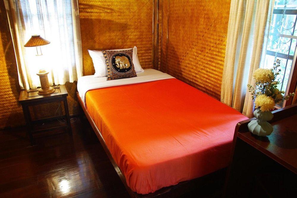 Areeya Phuree Resort Thaton Mae Ai Exteriör bild