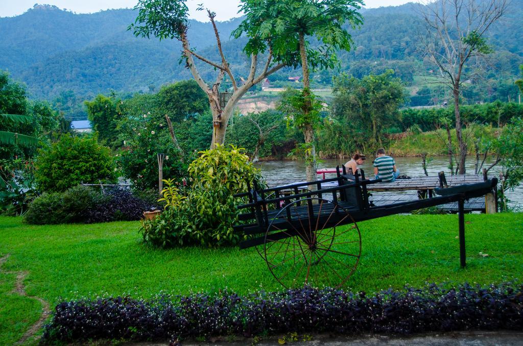 Areeya Phuree Resort Thaton Mae Ai Exteriör bild