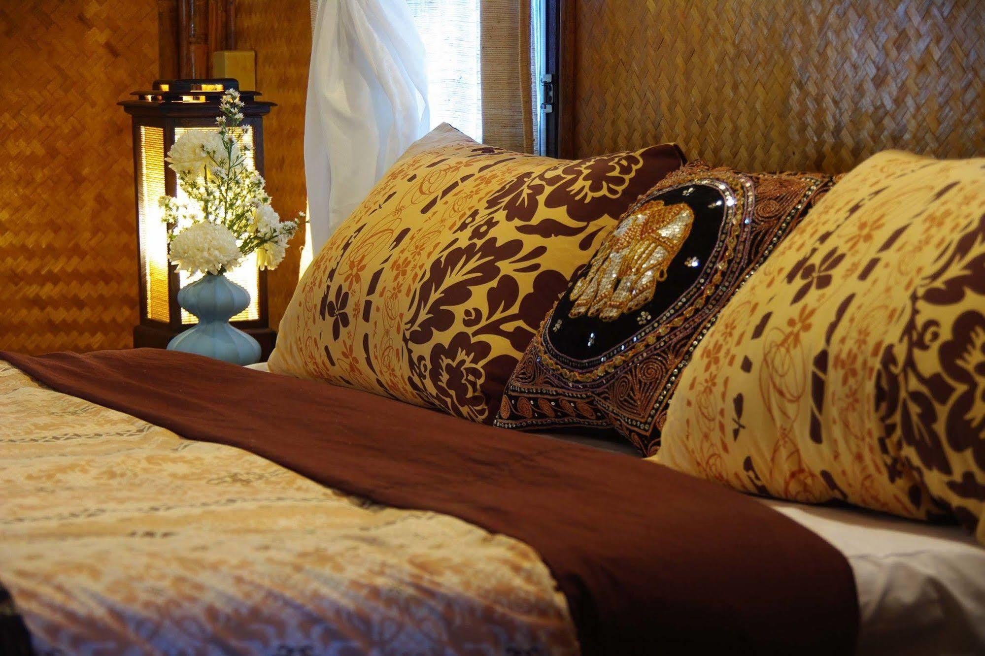 Areeya Phuree Resort Thaton Mae Ai Exteriör bild